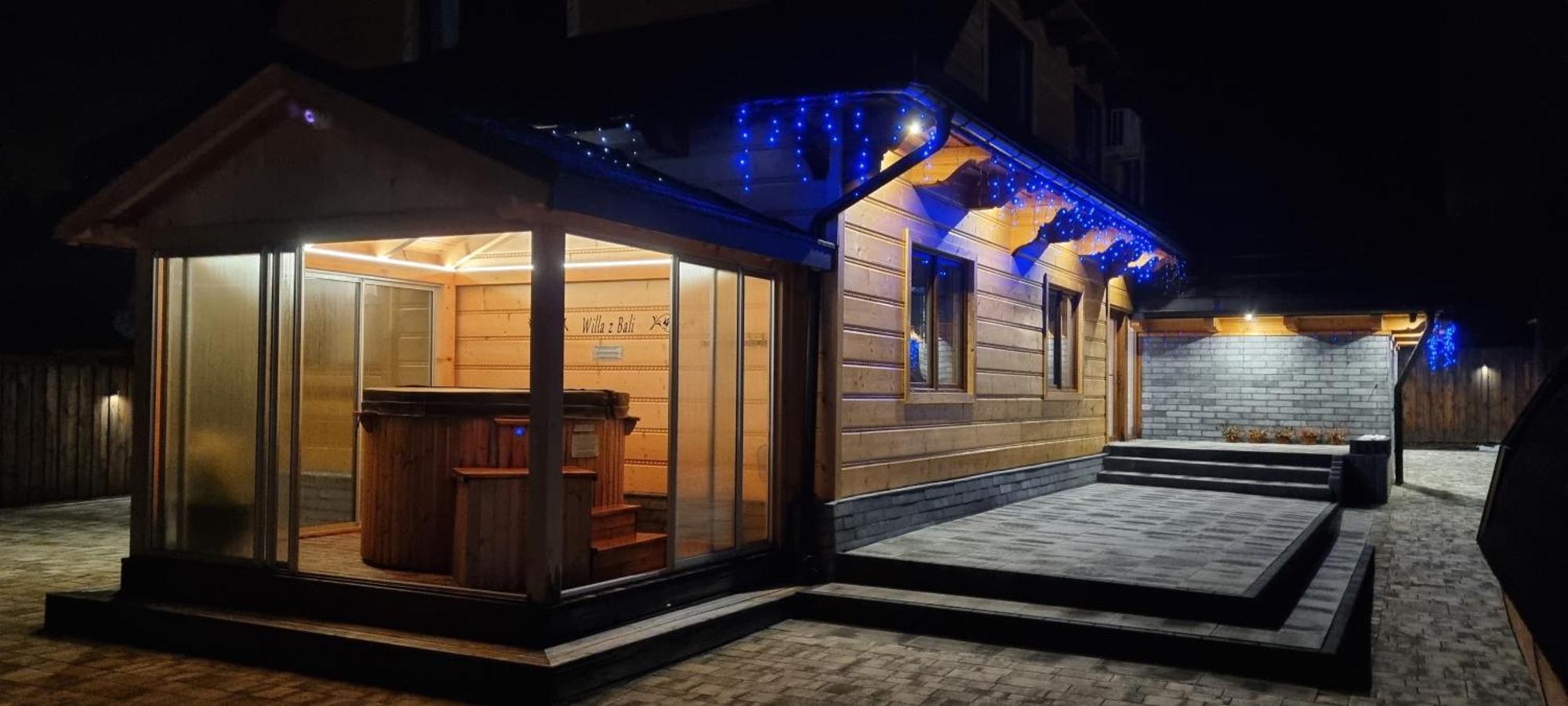 Willa Z Bali Spa - Jacuzzi Sauny Grota Solna-Teznia Поронин Экстерьер фото